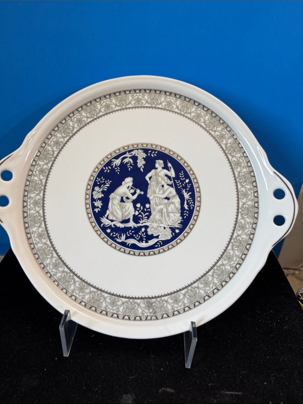 Decorative White Ceramic Serving Platter with Navy Medallion-Lagoon